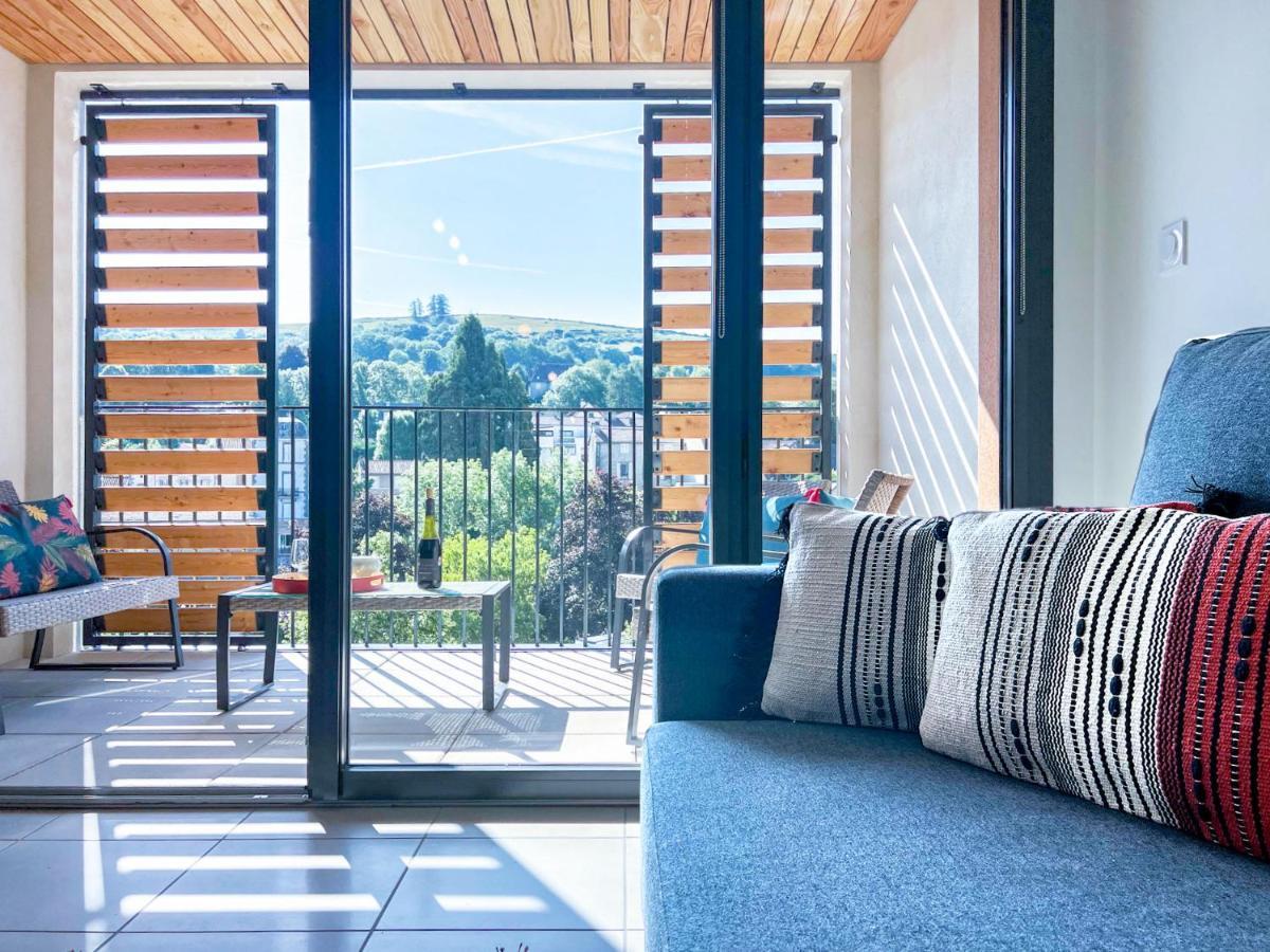 Le Frere Charmes Apartment Aurillac Bagian luar foto